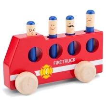 Пожежна машина New Classic Toys (10546): Виробник New Classic Toys