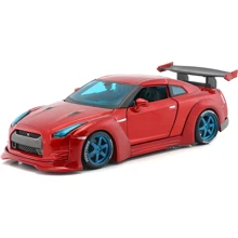 Автомодель Maisto Design Nissan GT-R тюнінг червоний 1:24 (32526 red): Виробник Maisto