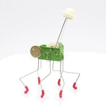 Механическая игрушка Kikkerland Oahaca Pull-String (1507): Производитель Kikkerland