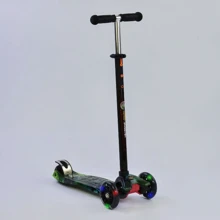 Самокат Best Scooter MAXI CH3 Чорно-зелений (А 25462 / 779-1317): Кількість коліс 3