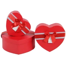 Коробка Подарочные коробки UFO Набор 3 шт RED HEART серд. (50341-301): undefined undefined