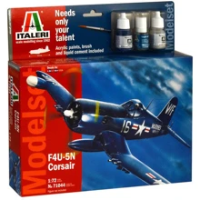Подарунковий набір Italeri Американський винищувач F4U/5N Corsair (IT71044): Виробник ITALERI