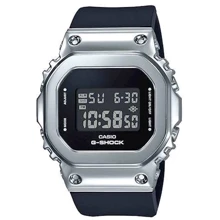 Наручний годинник Casio G-SHOCK (GM-S5600-1ER): Стиль спортивний