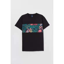 Футболка H&M 6717770 L черная с принтом: Вид Футболки
