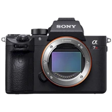 Sony Alpha A7R III Body Официальная гарантия: Тип матрицы CMOS