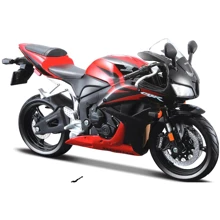 Модель мотоцикла MAISTO (1:12) Honda CBR 600RR red: Тип Готовая модель