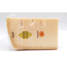 Сыр Grana Podano TM Latteria Sociale Montova (WT3974): Вес нетто 100 г