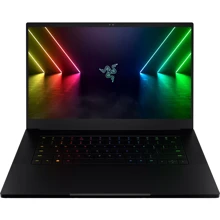 Ноутбук Razer Blade 15 Advanced Model (RZ09-0421WEF3-R3U1): Экран 15.6" IPS ( 3840x2160)
