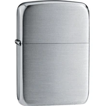 Зажигалка Zippo 24: Производитель Zippo