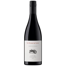 Вино Ten Minutes by Tractor Estate Pinot Noir Up The Hill, 2017 (0,75 л) (BW45442): Страна производитель Австралия