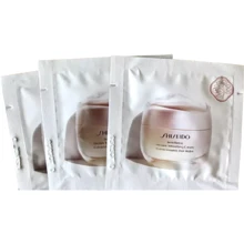Shiseido Benefiance Wrinkle Smoothing Cream 1.5ml+Ultimune Power Concentrate 1.5ml: Стать Для женщин