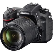 Nikon D7200 Kit 18-140mm VR: Тип матриці CMOS