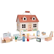 Ігровий набір New Classic Toys Ляльковий будиночок з розкладними меблями (10735): Виробник New Classic Toys
