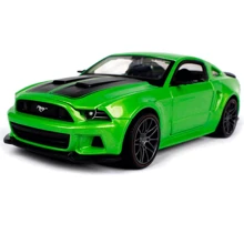 Автомодель New Ford Mustang Street Racer; масштаб 1:24 (31506 met.green): Виробник Maisto