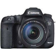 Canon EOS 7D Mark II Kit (18-135mm) IS: Тип матриці CMOS