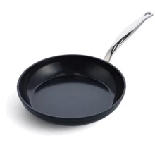Сковорода GreenPan Barcelona Pro 26 см (CC005322-001): Тип сковороды Традиционная