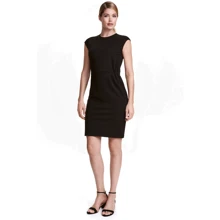 Платье H&M 4398504 46 черное повседневное до середины бедра: Состав Вискоза, Полиамид, Эластан