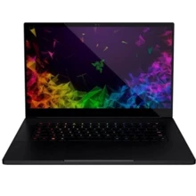 Ноутбук RAZER Blade 17 (RZ09-0423PED3-R3E1): Екран 17.3" (2560x1440)