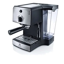Кофеварка Electrolux EEA 111: Тип рожковая кофеварка эспрессо