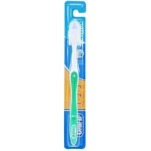 Oral-B Зубная щетка Shiny Clean 40: Вид Обычная