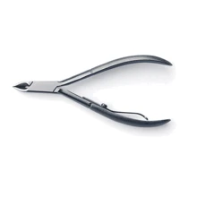Маникюрные щипцы Victorinox 10 см 82040.10: Производитель Victorinox