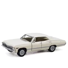 Детская коллекционная машинка Kinsmart Chevrolet Impala KT5418W (белая): Тип Готовая модель