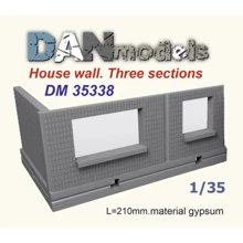 Аксессуары для диорамы DAN models Стена дома. Три секции (гипс) (DAN35338): Производитель DAN models