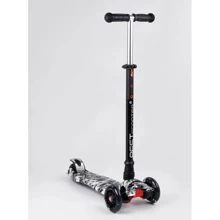 Самокат MAXI "Best Scooter" 4 колеса PU, СВІТЛО, трубка керма алюмінієва Black / White (99661): Кількість коліс 3