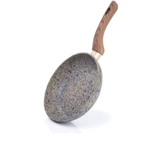 Сковорода Fissman Crema Nova з індукційним дном 20x4.5 см (4320): Тип сковороди Традиционная