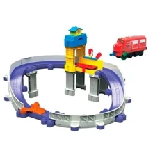 Tomy LC54226 Ігровий набір "Вилсон на ремонтної станції": undefined undefined
