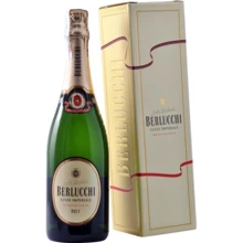 Шампанское Guido Berlucchi Cuvee Imperiale Brut, gift box (0,75 л) (BW4369): Объем, л 0.75