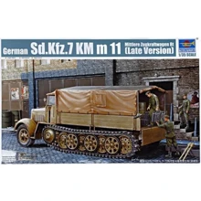 Модель Trumpeter Німецький напівгусеничний тягач Sd.Kfz.7 пізній (бортовий) (TR01507): Виробник TRUMPETER