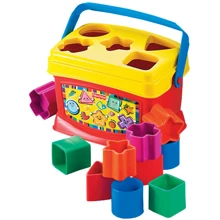 Ведерко с кубиками Fisher-Price (K7167): Возраст от 6-ти месяцев