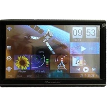 Pioneer M7025: Слот для карт памяти MicroSD
