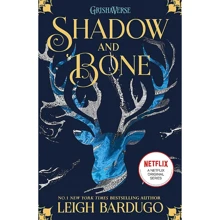 Leigh Bardugo: Shadow and Bone. Book 1: Производитель Orion Children's Books