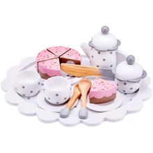 Ігровий набір New Classic Toys для кави/чаю з тортом білий (10621): Виробник New Classic Toys