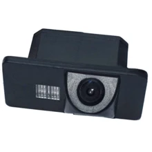 Globex CMOS BMW X5 CM1056: Загальна роздільна здатність, ТВ-ліній 480