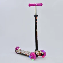 Самокат Best Scooter MAXI Цветы Бело-розовый (А 25466 /779-1321): Количество колес 3