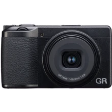 Ricoh GR III HDF (S0001248): Количество эффективных мегапикселей 24.24