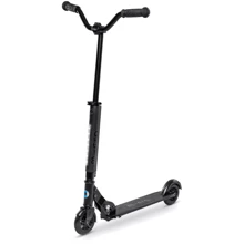 Самокат Micro серии Sprite Deluxe – Чёрный (до 100 kg, 2-х колесный) (SA0200): Количество колес 2