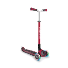 Самокат Globber серии Master Lights красный, колеса с подсветкой, до 50кг, 4+: Количество колес 3