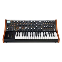 Аналоговий синтезатор Moog Subsequent 37: undefined undefined