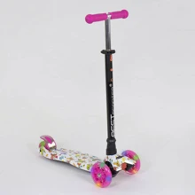 Самокат трехколесный MAXI "Best Scooter" пластмассовый, трубка руля алюминиевая Pink/White/Black (74512): Количество колес 3