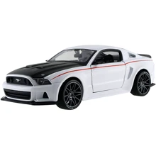 Автомодель Maisto New Ford Mustang Street Racer (31506 white): Виробник Maisto