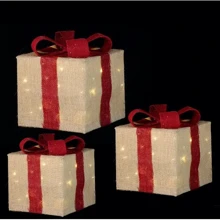 Комплект из 3-х декоративных фигурок Три подарка, 25x25x28 см, Luca Lighting: Производитель Luca Lighting