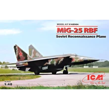Бомбардировщик ICM МІГ-25РБФ: Производитель ICM