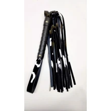 Флоггер из искусственной лакированной кожи Flirty ECO Varnish Leather - Black, BL-00046: Производитель Flirty