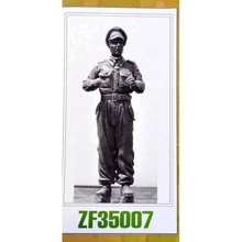 Немецкий танкист 1942 г: Производитель Zebrano
