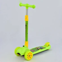 Самокат детский трехколесный Best Scooter MAXI со светящимися колёсами PU и складным рулем Light green (76063): Количество колес 4
