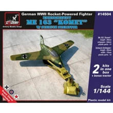 Истребители Armory Me 163B "Komet" с трактором "Scheuch" AR-14504: Производитель Armory